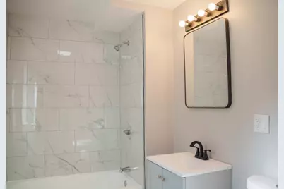 [Address not provided], Chicago, IL 60629 - Photo 12