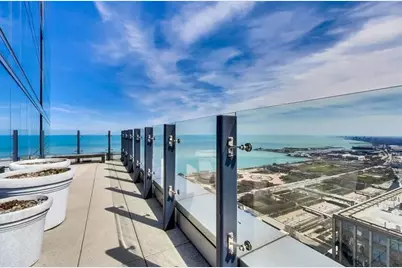 60 E Monroe Street #2708, Chicago, IL 60603 - Photo 18