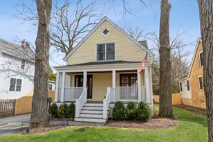 1297 Edgewood Rd, Lake Forest, IL 60045 - Photo 1