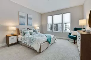 18w070 Royce Blvd, Oakbrook Terrace, IL 60181 - Photo 8