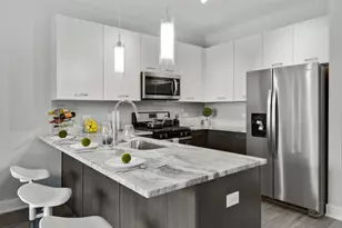 18w070 Royce Blvd, Oakbrook Terrace, IL 60181 - Photo 2