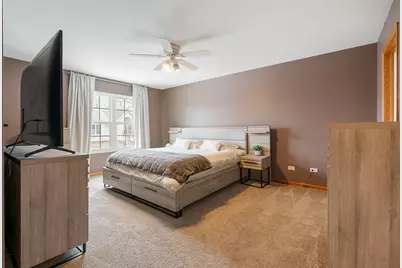 16013 Laurel Drive, Orland Park, IL 60462 - Photo 14