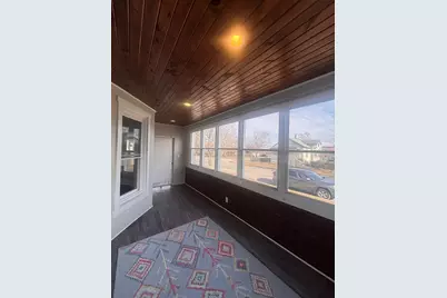 619 N Broadway Street, Joliet, IL 60435 - Photo 18