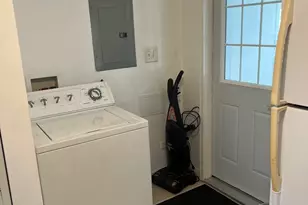 6918 Garden Ln, Bridgeview, IL 60455 - Photo 6