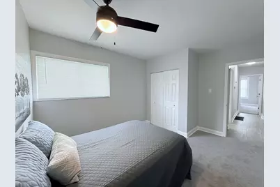 11248 S Parnell Avenue, Chicago, IL 60628 - Photo 14