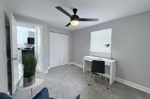 11248 S Parnell Ave, Chicago, IL 60628 - Photo 10