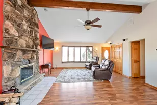 13748 Le Claire Ave, Crestwood, IL 60418 - Photo 4