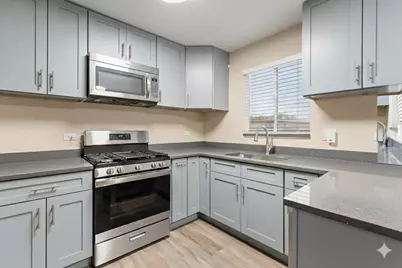3725 N Harlem Avenue #D, Chicago, IL 60634 - Photo 2