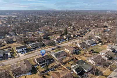2422 Stonewall Avenue, Woodridge, IL 60517 - Photo 32