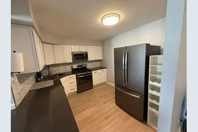 110 S Dunton Avenue #4D, Arlington Heights, IL 60005 - Photo 2