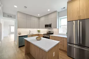 2741 W Belmont Ave, Chicago, IL 60618 - Photo 6