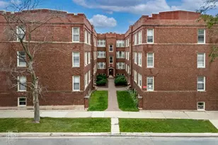 2139 W Lunt Ave, Chicago, IL 60645 - Photo 1