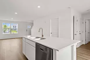 512 Adirondack Ct, Joliet, IL 60436 - Photo 4