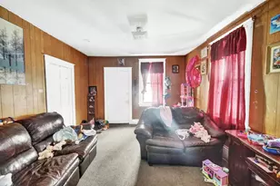 37 W 36th Pl, Steger, IL 60475 - Photo 6