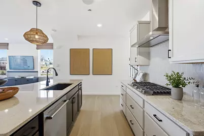 2752 Preserve Circle #13006, Aurora, IL 60502 - Photo 4