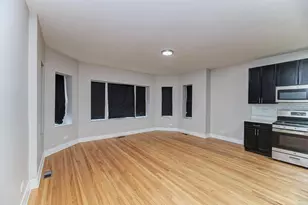 7944 S Ellis Ave, Chicago, IL 60619 - Photo 2