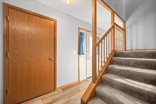 336 Panama Ave, Hampshire, IL 60140 - Photo 10