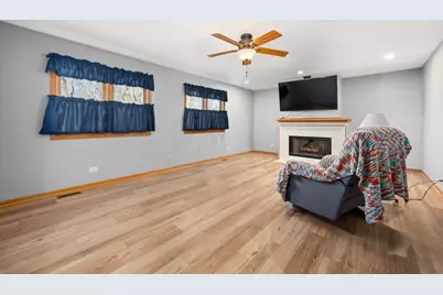 336 Panama Avenue, Hampshire, IL 60140 - Photo 6