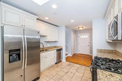 1767 E Cree Lane, Mount Prospect, IL 60056 - Photo 2