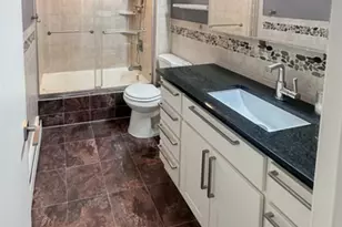 4730 N Kenneth Ave, Chicago, IL 60630 - Photo 8