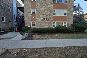 4730 N Kenneth Ave, Chicago, IL 60630 - Photo 1