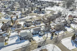 813 Kansas St, Carol Stream, IL 60188 - Photo 40