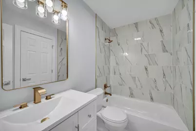 813 Kansas Street, Carol Stream, IL 60188 - Photo 32