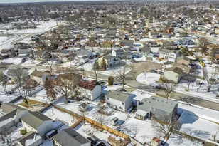 813 Kansas St, Carol Stream, IL 60188 - Photo 38