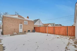 6049 S Mobile Ave, Chicago, IL 60638 - Photo 24
