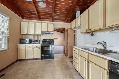 6838 Beckwith Road, Morton Grove, IL 60053 - Photo 8