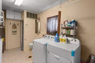 1215 Carmel Blvd, Zion, IL 60099 - Photo 14