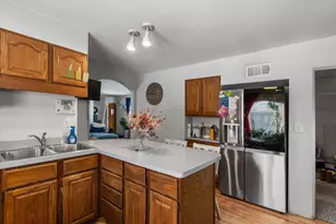 1215 Carmel Blvd, Zion, IL 60099 - Photo 8