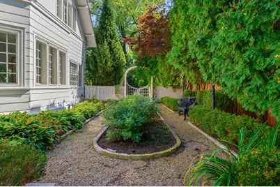 1030 Sheridan Road, Evanston, IL 60202 - Photo 36