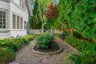 1030 Sheridan Rd, Evanston, IL 60202 - Photo 36