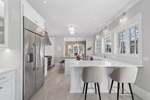 1030 Sheridan Rd, Evanston, IL 60202 - Photo 8