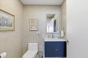 57 E Delaware Pl, Chicago, IL 60611 - Photo 6