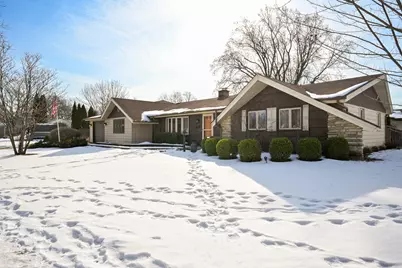 1727 Warwick Lane, Schaumburg, IL 60193 - Photo 2