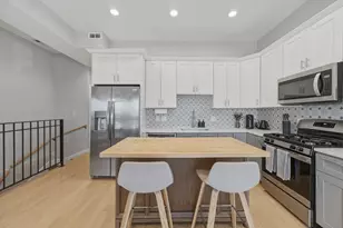 1239 N Rockwell St, Chicago, IL 60622 - Photo 16