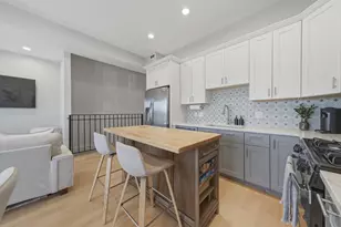 1239 N Rockwell St, Chicago, IL 60622 - Photo 12