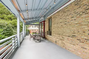 1003 Wesley Ave, Evanston, IL 60202 - Photo 4