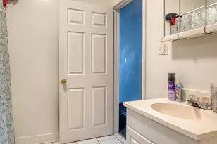 4529 S Vincennes Ave, Chicago, IL 60653 - Photo 8