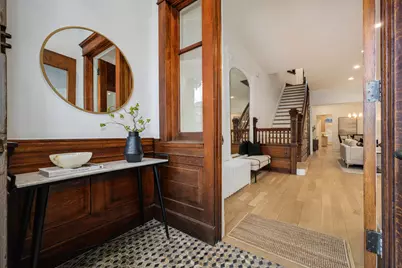 5519 S Cornell Avenue, Chicago, IL 60637 - Photo 2