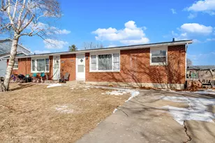 400 E Lafayette St, Somonauk, IL 60552 - Photo 2