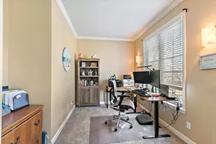 487 Quinlan Ave, Dekalb, IL 60115 - Photo 12