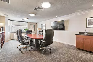 4170 N Marine Dr, Chicago, IL 60613 - Photo 14