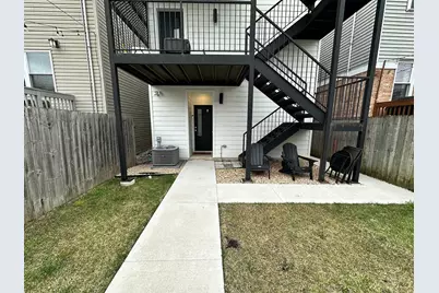 4222 N Bernard Street #2, Chicago, IL 60618 - Photo 10