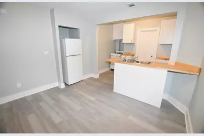 426 N Lake Street #1, Aurora, IL 60506 - Photo 8