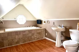 721 Adams St, Ottawa, IL 61350 - Photo 20