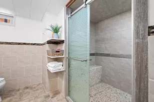 7625 W Strong St, Harwood Heights, IL 60706 - Photo 18