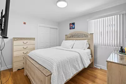 7625 W Strong Street, Harwood Heights, IL 60706 - Photo 6